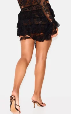 New PrettyLittleThing Floral Lace Ruffle Micro Mini Skirt Black