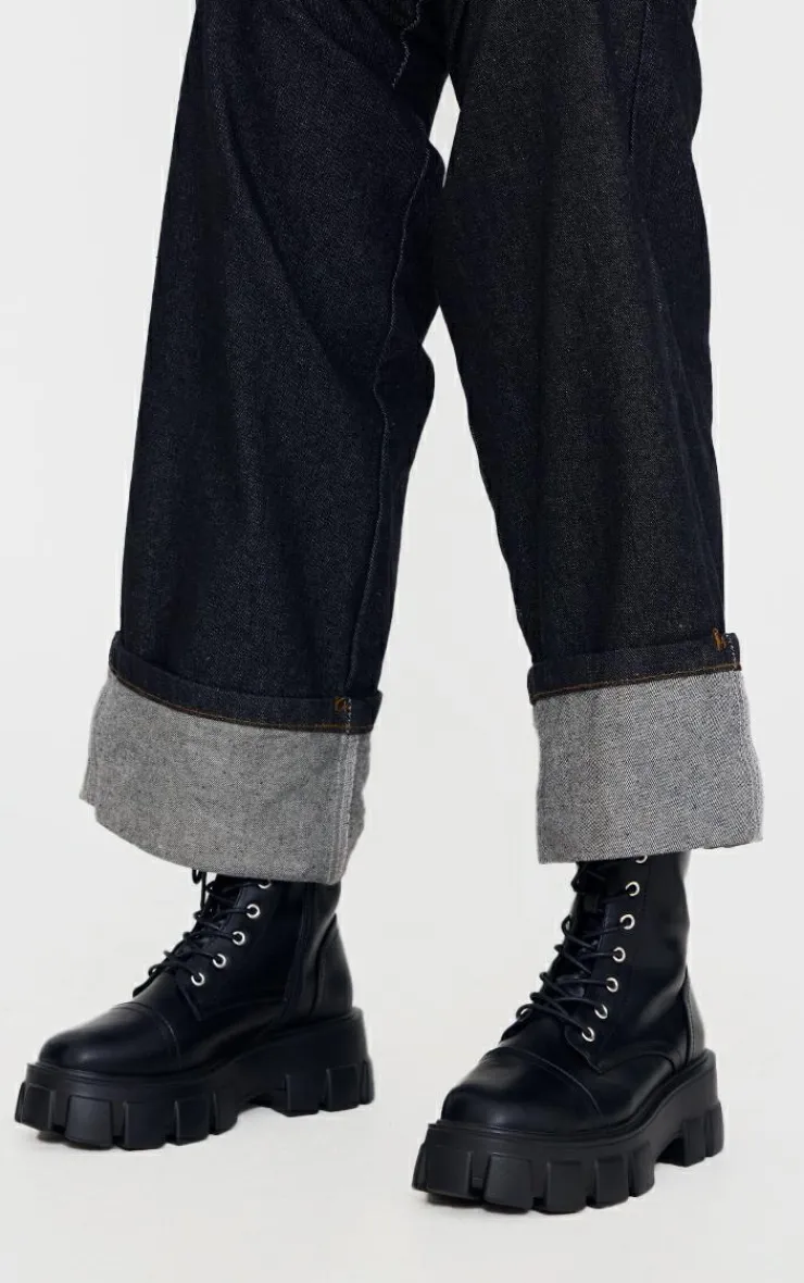 PrettyLittleThing Black Boots*Lace Up Extreme Cleated Sole Combat Boots