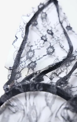 PrettyLittleThing Hair Accessories*Lace Veil Bunny Ears