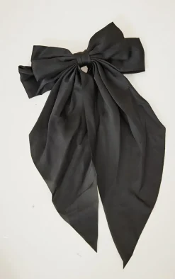 PrettyLittleThing Hair Accessories*Large Satin Bow Hair Clip
