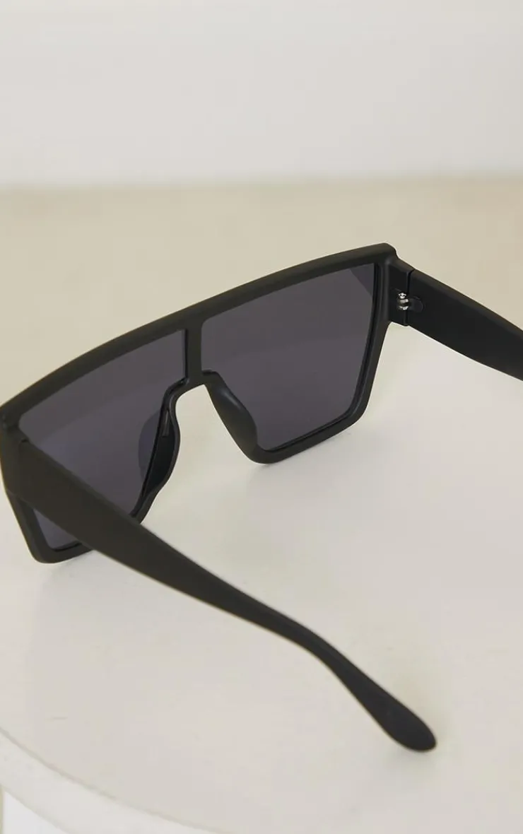 PrettyLittleThing Oversized Sunglasses*Matte Oversized Square Frame Sunglasses