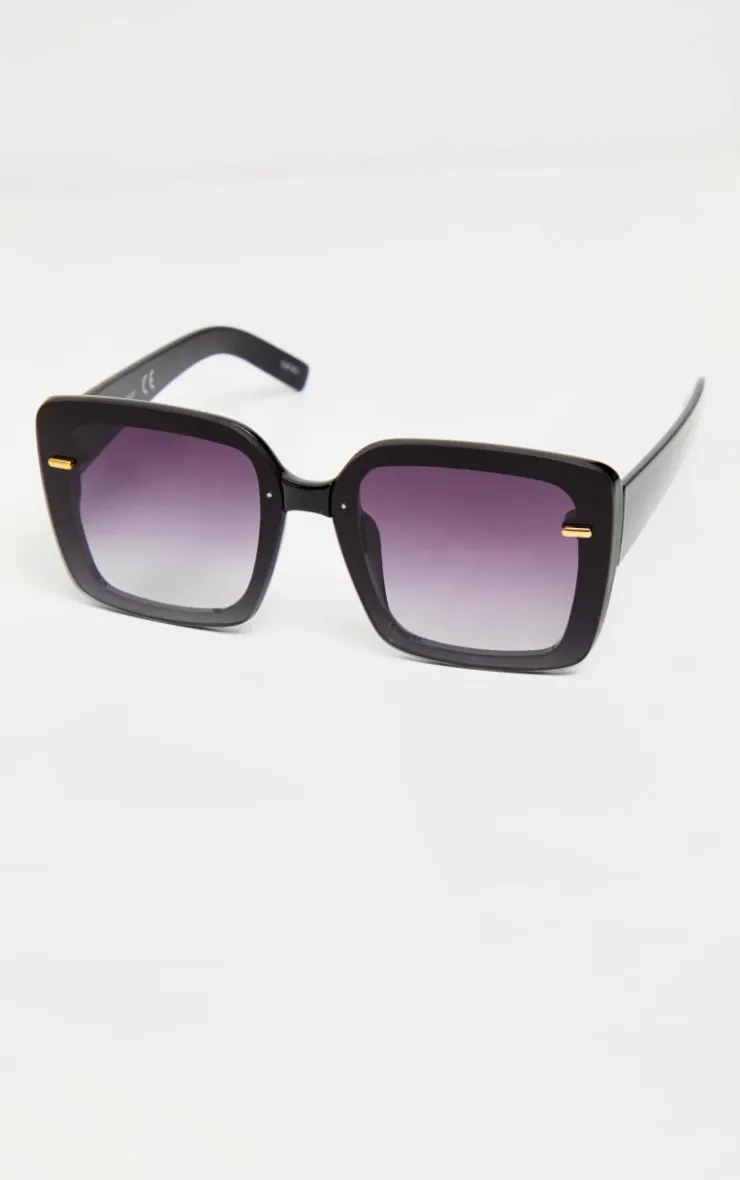 PrettyLittleThing Oversized Sunglasses*Oversized Gold Trim Square Frame Sunglasses