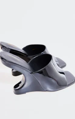 PrettyLittleThing Mules*Patent Pu Cut Out Heeled Mule Wedges