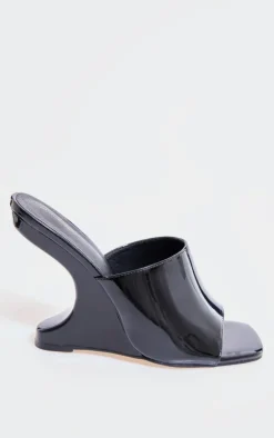 PrettyLittleThing Mules*Patent Pu Cut Out Heeled Mule Wedges