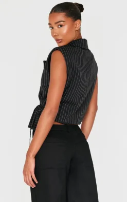 PrettyLittleThing Sleeveless Tops*Pinstripe Tie Boxy Vest