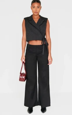 PrettyLittleThing Sleeveless Tops*Pinstripe Tie Boxy Vest