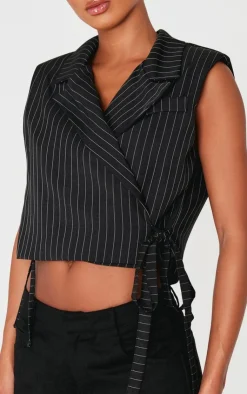 PrettyLittleThing Sleeveless Tops*Pinstripe Tie Boxy Vest