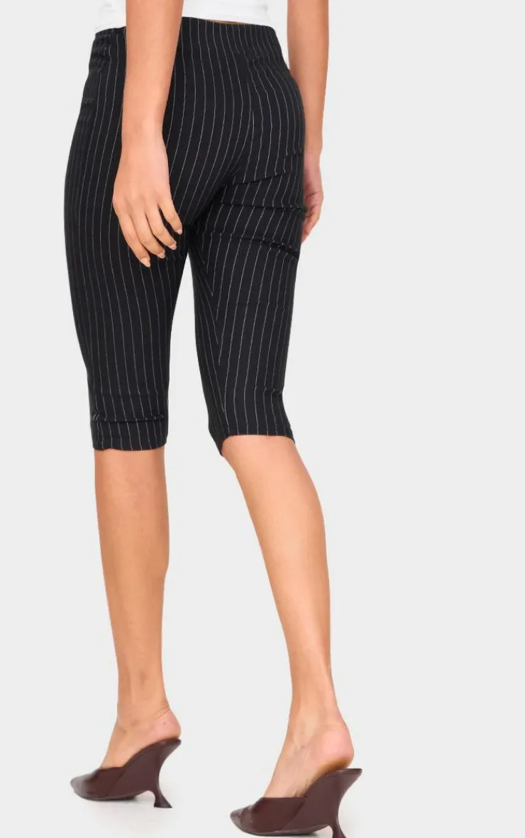 PrettyLittleThing Thanksgiving Outfits*Pinstripe Woven Stretch Capris