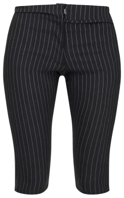 PrettyLittleThing Thanksgiving Outfits*Pinstripe Woven Stretch Capris