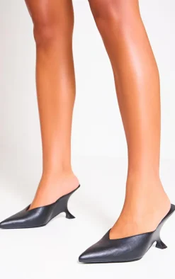 PrettyLittleThing Heeled Sandals*PU Point Toe Wedge Heeled Sandals