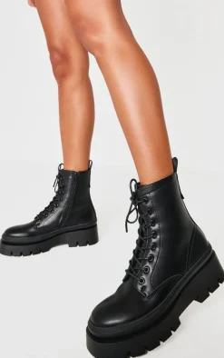 PrettyLittleThing Black Boots*PU Round Toe Chunky Sole Biker Boots