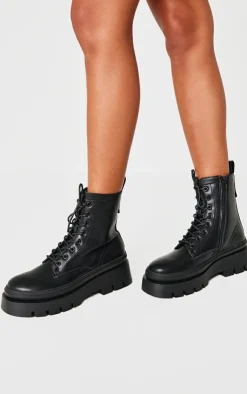PrettyLittleThing Black Boots*PU Round Toe Chunky Sole Biker Boots