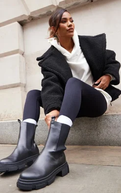 PrettyLittleThing Black Boots*PU Round Toe Cleated Chunky Sole Ankle Boots