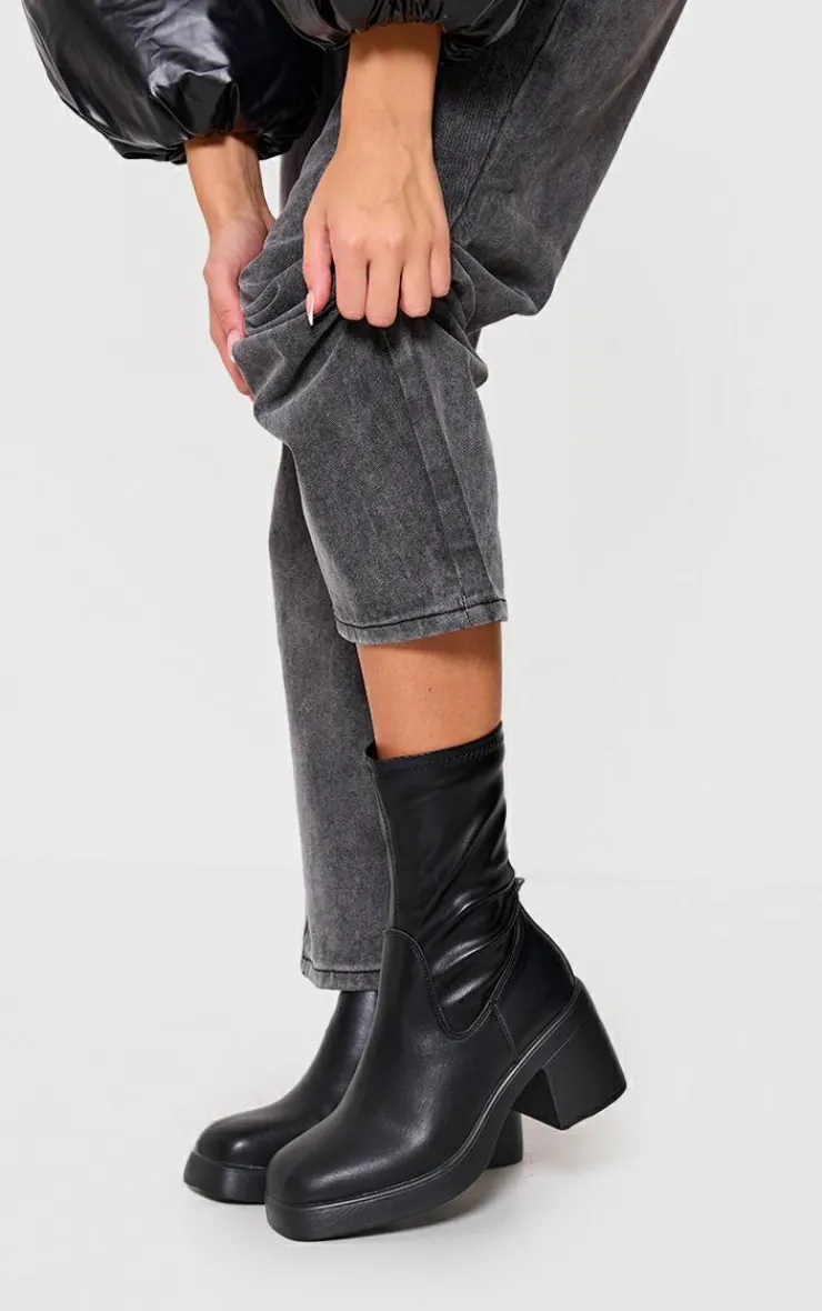 PrettyLittleThing Heeled Boots*PU Round Toe Low Block Heeled Sock Boots