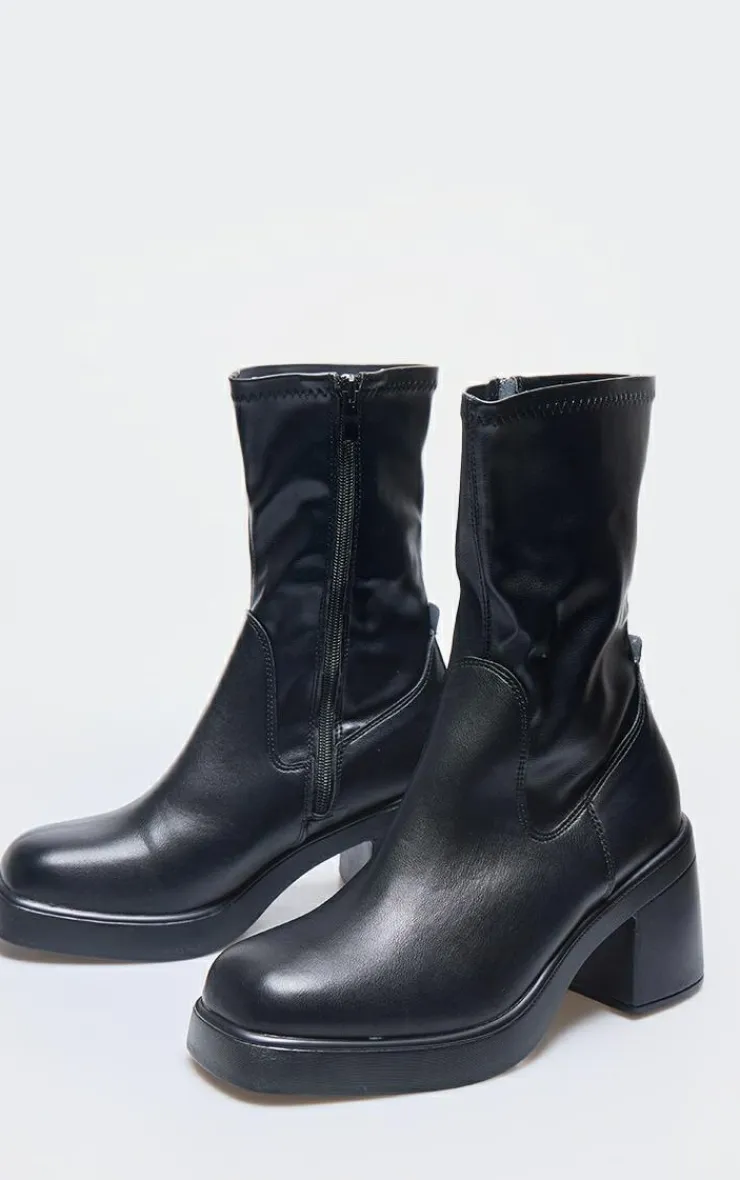 PrettyLittleThing Heeled Boots*PU Round Toe Low Block Heeled Sock Boots
