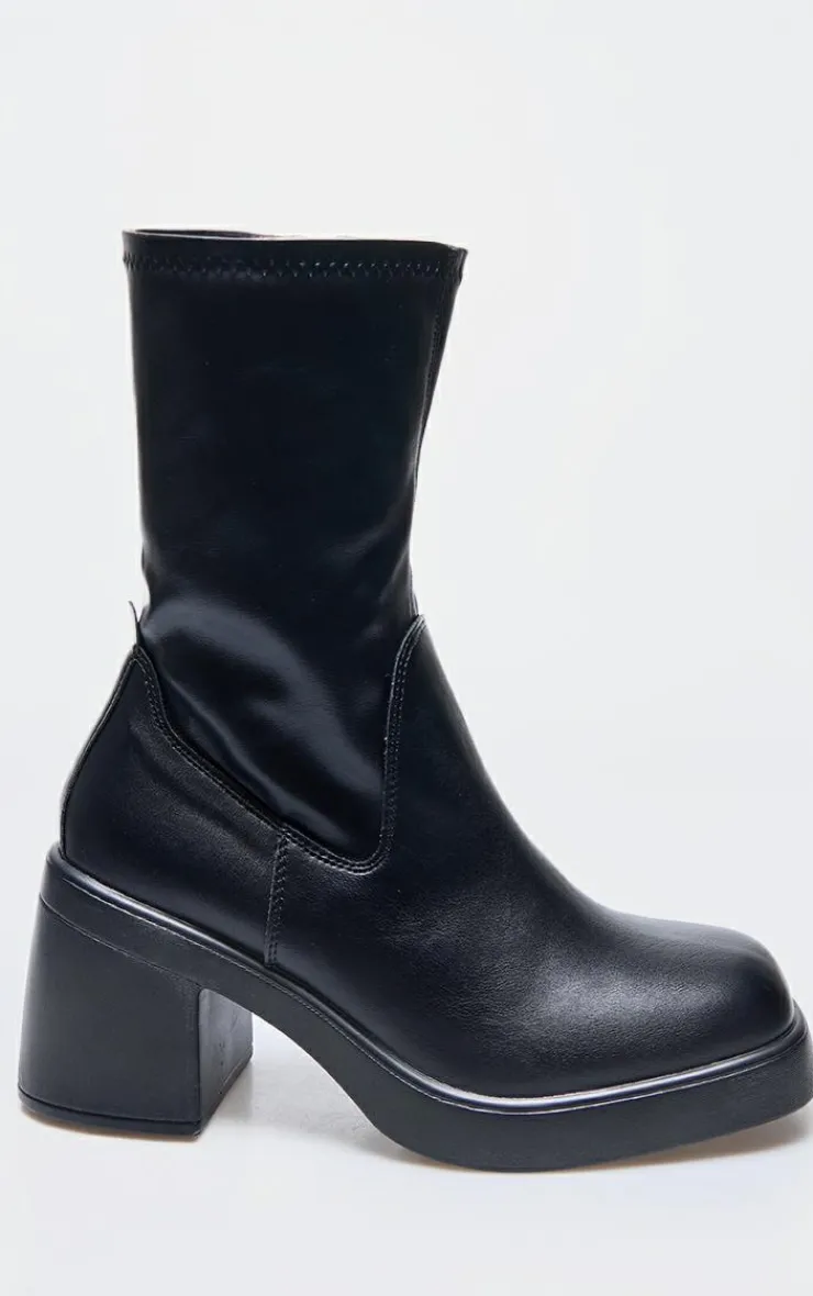 PrettyLittleThing Heeled Boots*PU Round Toe Low Block Heeled Sock Boots