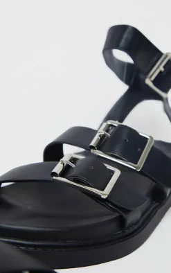 PrettyLittleThing Flat Sandals*PU Square Buckle Detail Sandals