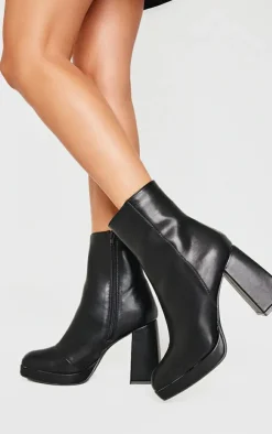 PrettyLittleThing Black Boots*PU Square Toe Block Heeled Ankle Boots