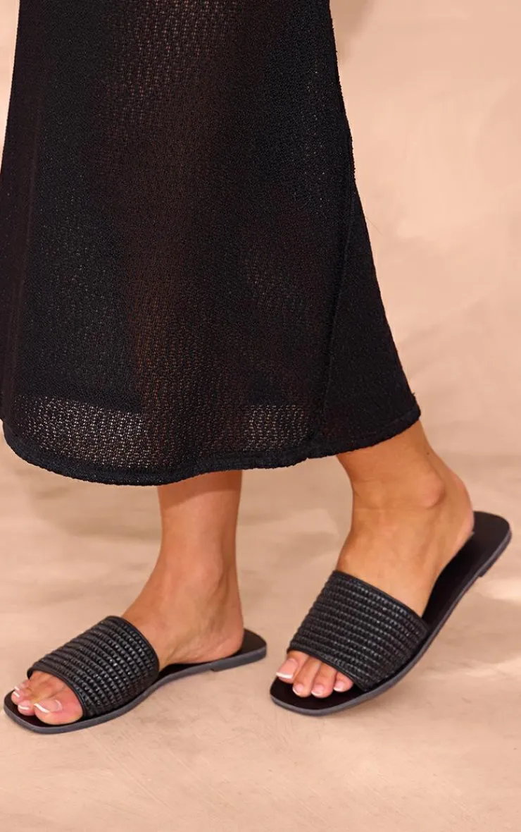 PrettyLittleThing Flat Sandals*PU Square Toe Raffia Strap Flat Sandals