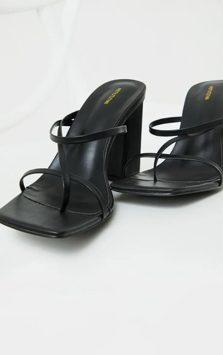 PrettyLittleThing Mules*PU Toe Loop Strappy Block Heeled Mules