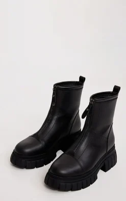 PrettyLittleThing Black Boots*Ribbed Chunky Sole Zip Up Ankle Boots