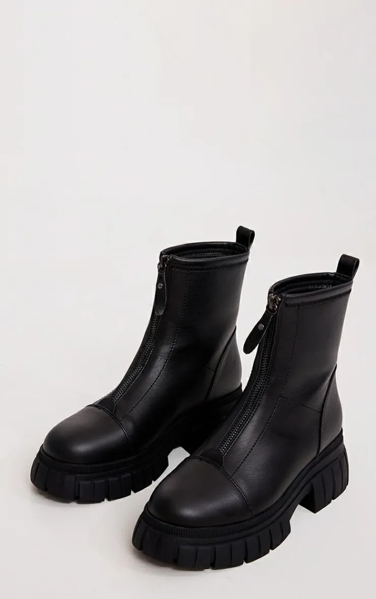 PrettyLittleThing Black Boots*Ribbed Chunky Sole Zip Up Ankle Boots