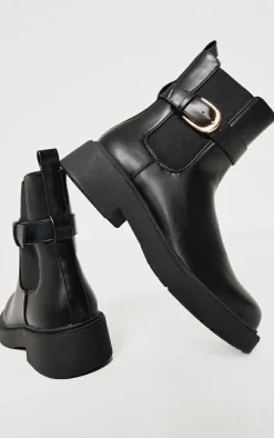 PrettyLittleThing Black Boots*Round Toe Gold Buckle Chelsea Boots