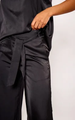 Discount PrettyLittleThing Satin Tailored Belted Wide Leg Pants Black