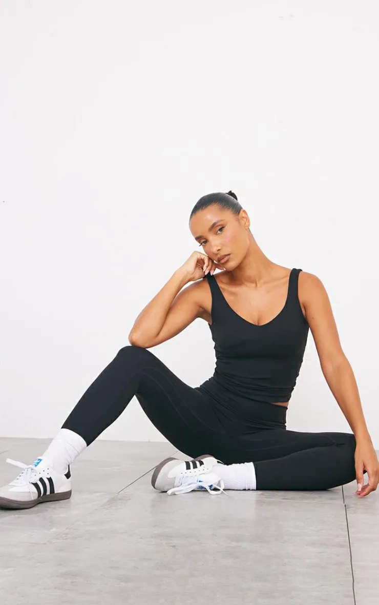 PrettyLittleThing Sports Bras*Sculpt Longline Padded Sports Vest