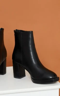 PrettyLittleThing Platforms*Slight Platform Basic Heeled Ankle Boots