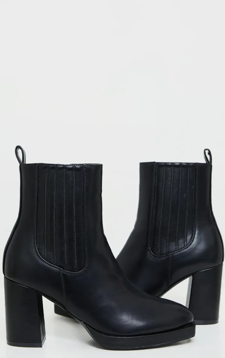 PrettyLittleThing Platforms*Slight Platform Chelsea Basic Heeled Ankle Boots