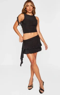 Online PrettyLittleThing Slinky Ruffle Detail Top Black