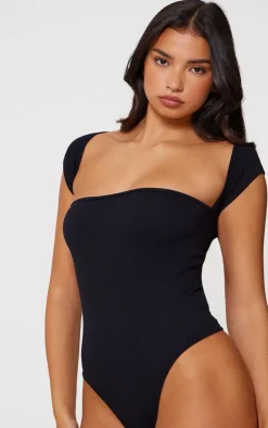 PrettyLittleThing Snatched*Snatched Rib Cut Out Short Sleeve Bodysuit