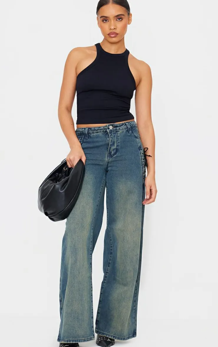 PrettyLittleThing Basic Tops*Snatched Rib Racer Top