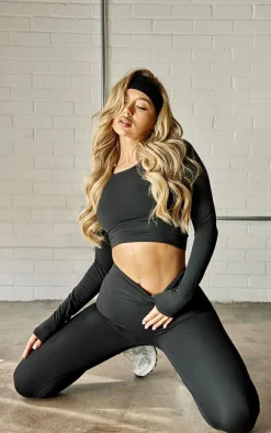 Sale PrettyLittleThing Snatched Sculpt Long Sleeve Crop Top Black