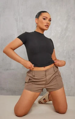 PrettyLittleThing Snatched*Snatched Sculpt Short Sleeve T Shirt
