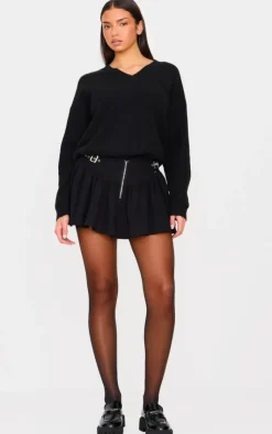 PrettyLittleThing Sweaters*Soft Knit V Neck Oversized Sweater