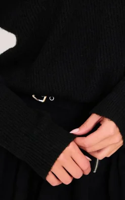 PrettyLittleThing Sweaters*Soft Knit V Neck Oversized Sweater