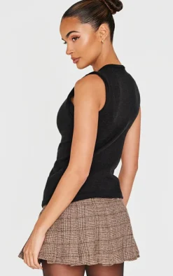PrettyLittleThing Sleeveless Tops*Soft Knitted Button Through Vest
