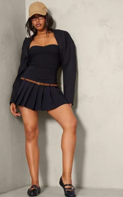 PrettyLittleThing Christmas Shop*Stretch Woven Belt Detail Pleated Mini Skirt
