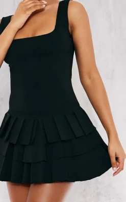 PrettyLittleThing Christmas Shop*Stretch Woven Pleated Skort Romper