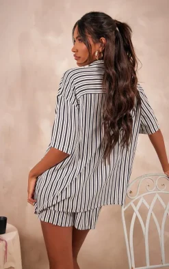 Discount PrettyLittleThing Stripe Oversized Boxy Short Sleeve Shirt Black