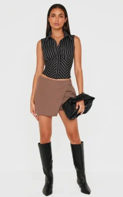 PrettyLittleThing Sleeveless Tops*Striped Fitted Sleeveless Shirt