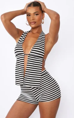 New PrettyLittleThing Striped Textured Rib Halterneck Bralet Black
