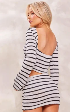 Hot PrettyLittleThing Striped Textured Rib Long Sleeve Backless Crop Top Black
