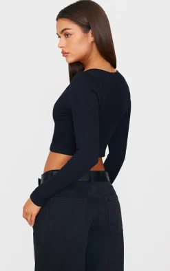 Discount PrettyLittleThing Structured Snatched Ribbed Round Neck Long Sleeve Crop Top Black