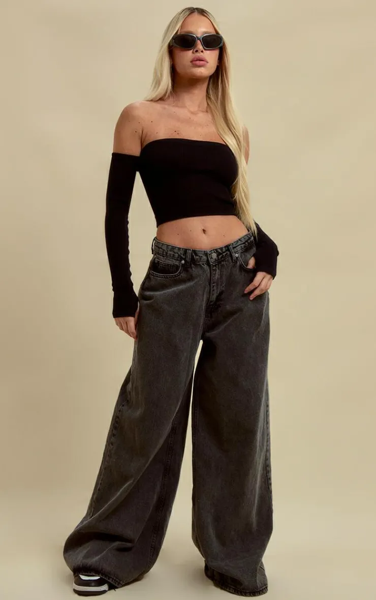 PrettyLittleThing Snatched*Structured Snatched Rib Bardot Crop Top