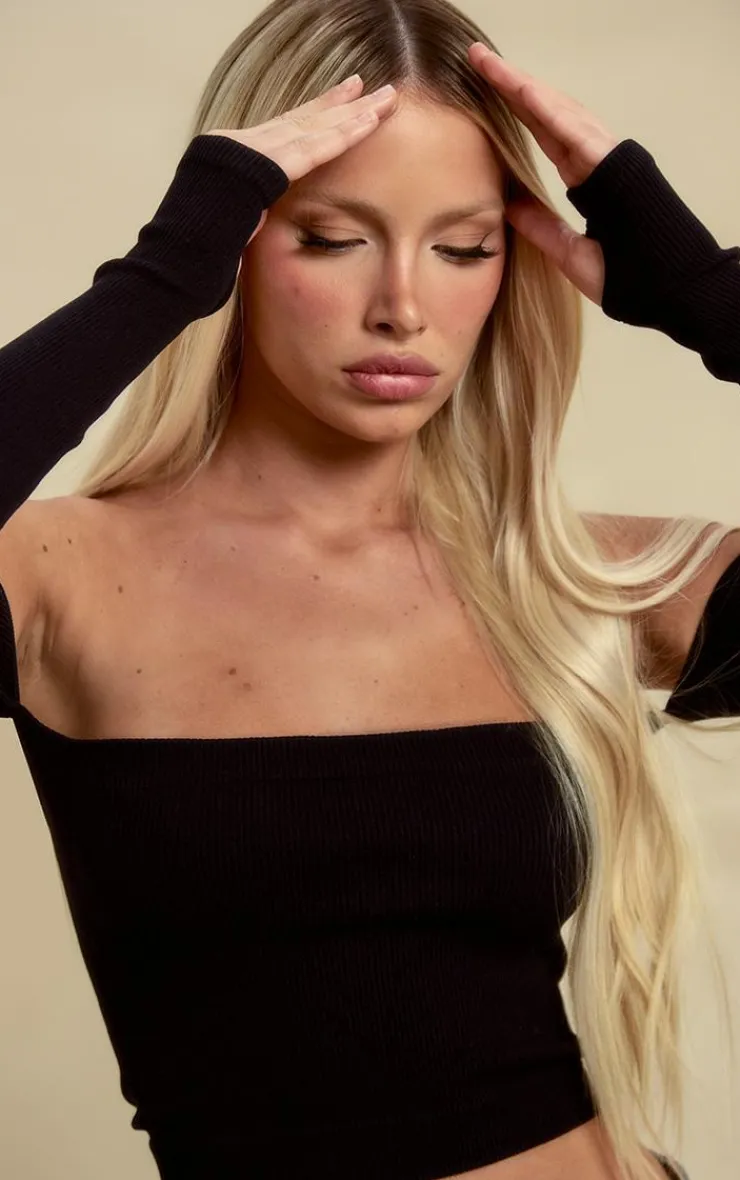 PrettyLittleThing Snatched*Structured Snatched Rib Bardot Crop Top