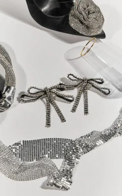 PrettyLittleThing Statement Earrings*Studded Bow Statement Earrings