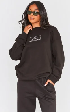 Black Studio Mode Embroidered Sweatshirt